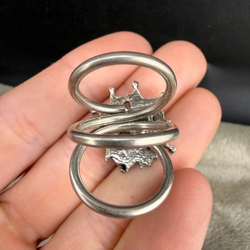 Vintage Lion Scarf Charm Heraldic Silver Tone